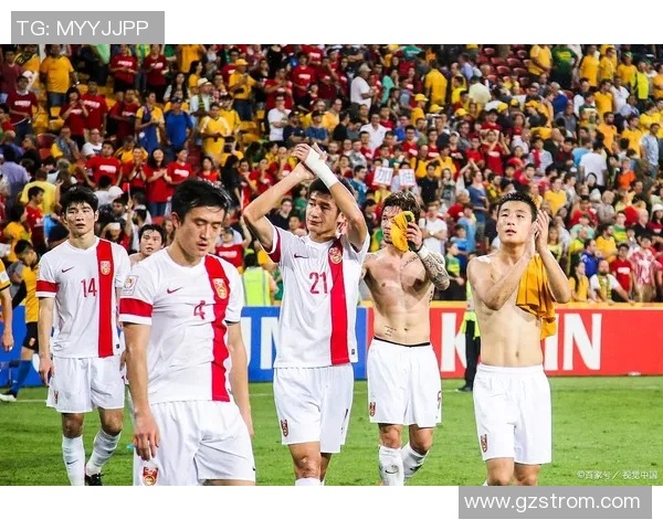 新一代足球明星崛起盘点他们的成长历程与未来潜力