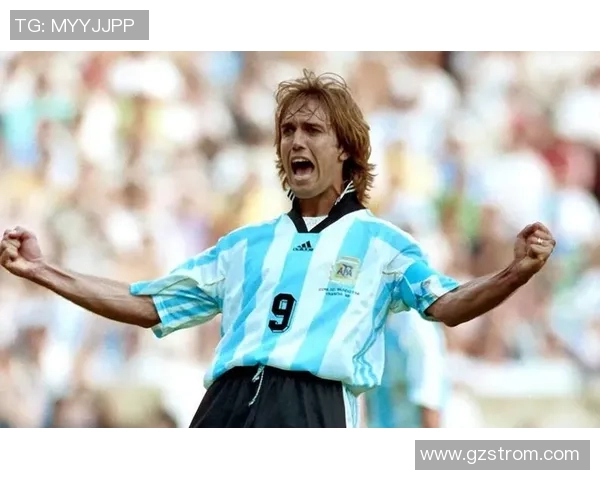 双骄前足球明星名单揭晓传奇球员们的辉煌岁月与成就回顾